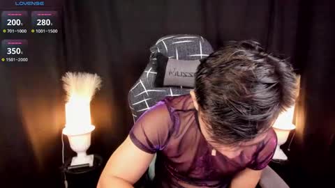 Bruce online show from February 27, 3:03 am