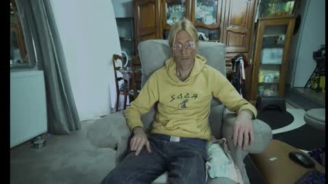 jeff online show from December 23, 8:56 am