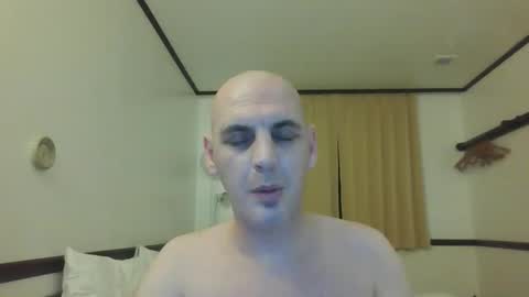 0xjonathanx0 online show from January 9, 5:29 pm
