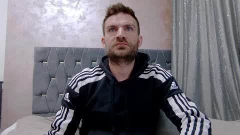 10in_deluxe online show from March 22, 9:47 am