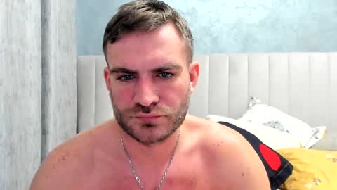 10in_deluxe online show from January 31, 9:48 am