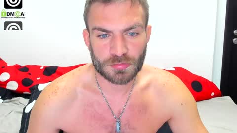 10in_deluxe online show from December 8, 7:58 am