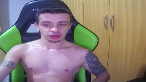 1good_vibes1 online show from March 22, 4:17 am