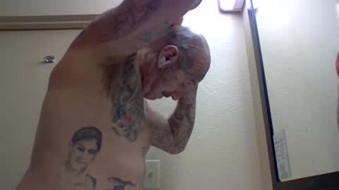 TheShyOne18 online show from December 4, 12:06 am