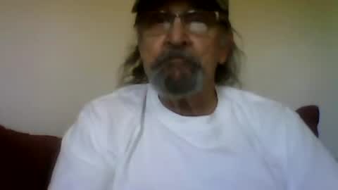1valentine online show from June 10, 11:38 pm