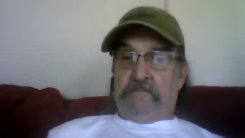 1valentine online show from June 21, 2:11 pm