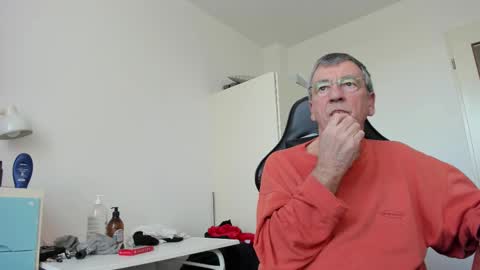 Henk online show from March 3, 3:24 pm