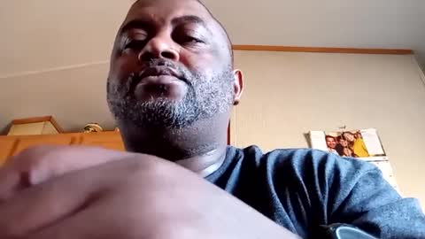 Snapshot of 2ccjbstar chatting on December 11, 7:43 pm BlacJewels online show from December 11, 7:43 pm