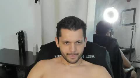 Alex THE BIG SNAKE DUDE online show from May 8, 2:56 am