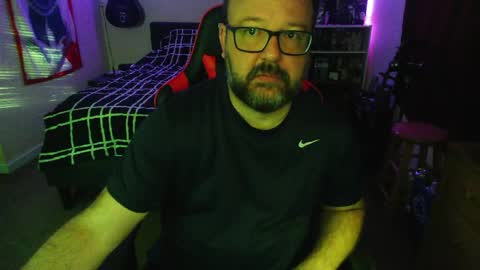 3ndlessmike online show from May 21, 11:48 am