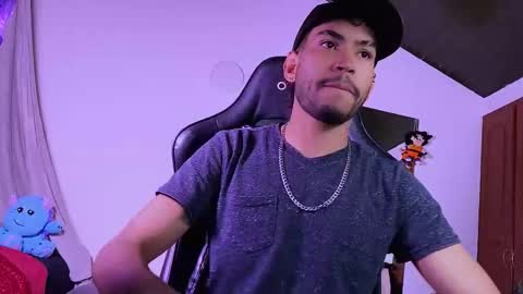 E V I L online show from February 4, 12:05 am