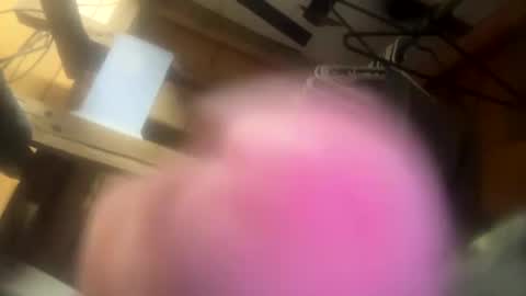 420danny online show from February 18, 2:05 am