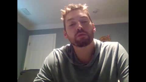 420sluttsnbutts online show from April 27, 12:35 pm