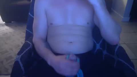 Snapshot of 42o_blah chatting on January 14, 1:58 am 42o_blah online show from January 14, 1:58 am