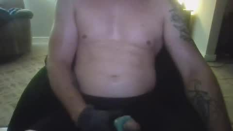 Snapshot of 42o_blah chatting on October 9, 12:26 am 42o_blah online show from October 9, 12:26 am