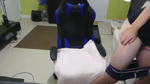 Larese Carlo online show from October 12, 12:26 am