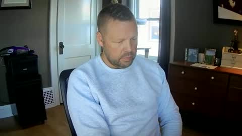 612guy online show from February 13, 11:04 pm