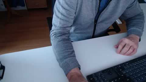 69pifpaf online show from February 18, 9:51 am