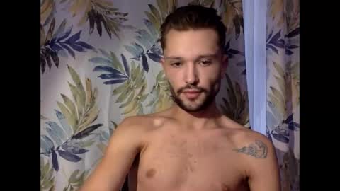 Kriss online show from October 2, 12:53 pm