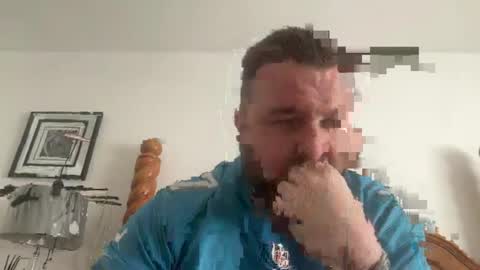 7celticguy7 online show from July 11, 2:41 pm