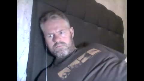 81jonnyx online show from October 16, 7:44 pm