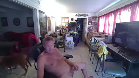 Snapshot of 86406stud chatting on December 9, 4:40 pm 86406stud online show from December 9, 4:40 pm