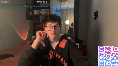 Phillip online show from January 8, 9:20 pm