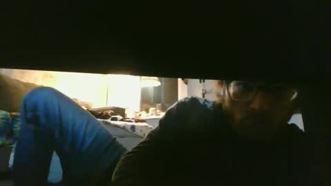 Topher online show from April 3, 7:38 am