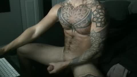 9inchbulll online show from December 3, 5:35 am