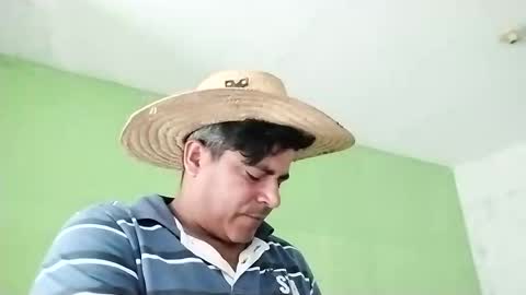 9vinhocamshow online show from December 17, 11:49 am