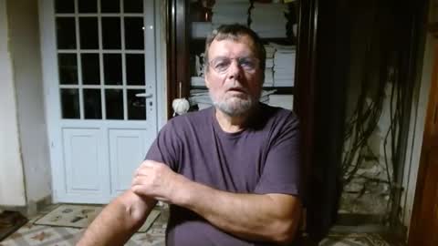 _123_voyeur_ online show from October 10, 6:02 pm