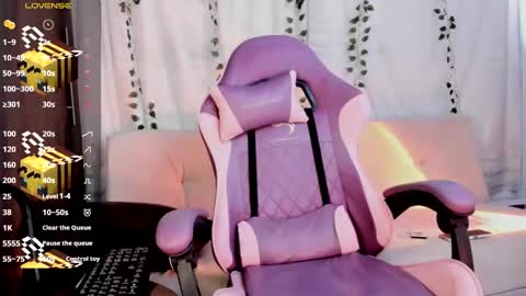 _an_drew18 online show from October 4, 2:11 pm