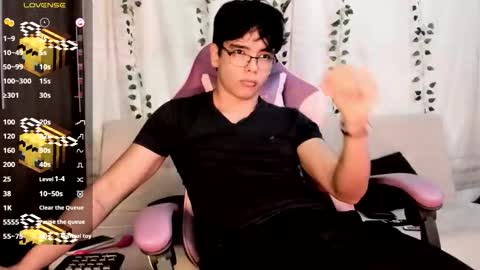 _an_drew18 online show from September 30, 9:40 pm