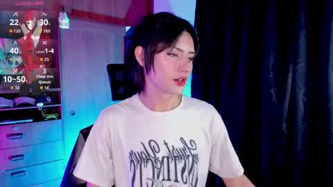 Angell Dustt  online show from March 28, 1:06 am