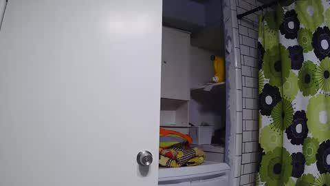 _cumwithme__ online show from September 21, 11:49 pm