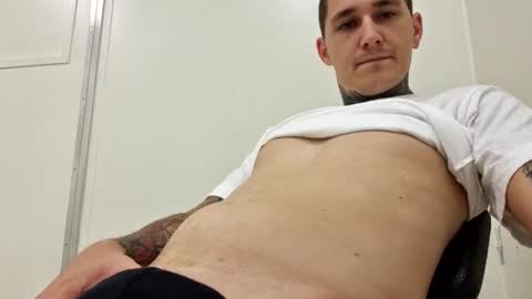 Snapshot of _devil_in_me_ chatting on September 24, 2:44 am _devil_in_me_ online show from September 24, 2:44 am
