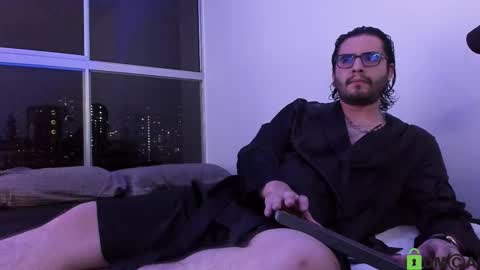  -         online show from February 6, 1:24 am