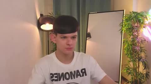 James online show from February 8, 3:49 pm