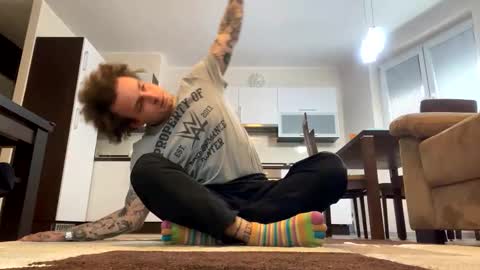 Layne online show from January 13, 12:53 pm