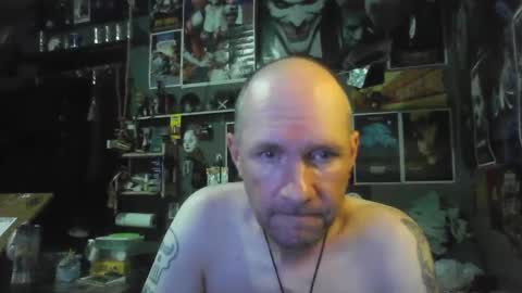 That guy online show from April 5, 6:15 pm