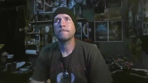 That guy online show from November 14, 5:43 am