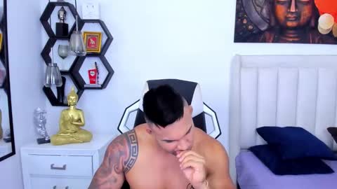 _matthew_santos_ online show from September 21, 4:12 am