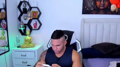 _matthew_santos_ online show from September 14, 12:34 am