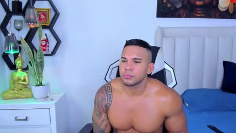 _matthew_santos_ online show from October 19, 3:44 am