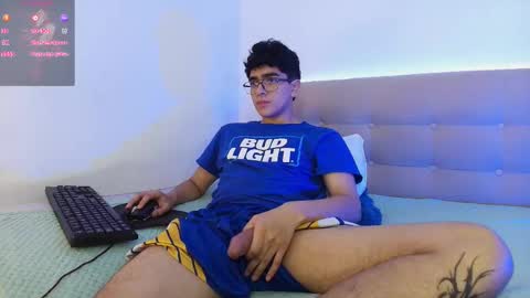 Nicolas online show from November 19, 1:16 am