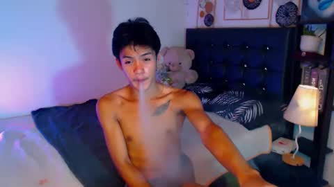 _robinmartinxx online show from March 5, 12:33 pm