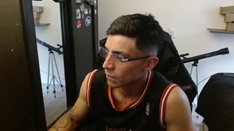 SCHNEIDER online show from April 11, 8:12 pm