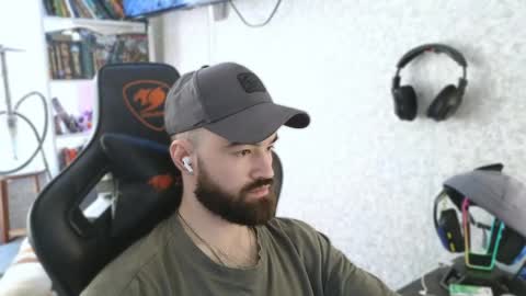 Ask me online show from April 8, 10:58 am