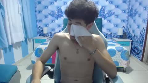 Liam scott  online show from February 14, 2:28 am