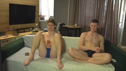 OLIVERERENMARCUSpvt is open online show from October 8, 12:42 pm